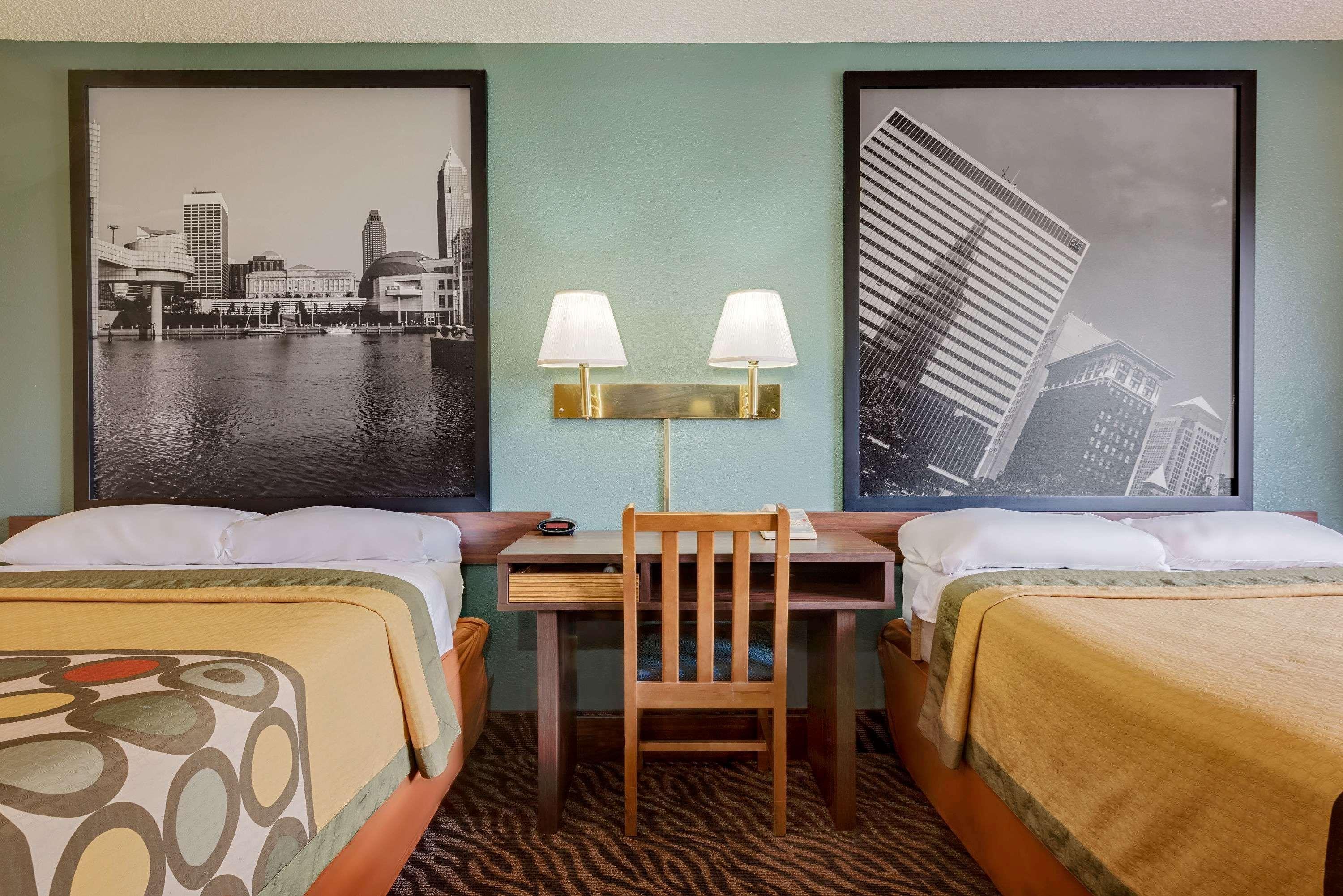Super 8 By Wyndham Mentor/cleveland Area Mentor